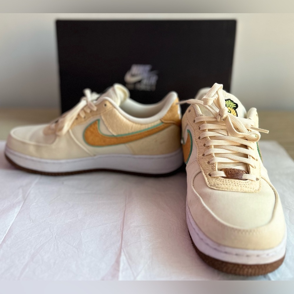 Nike Air Force 1 07 Premium - Picture 5 of 7